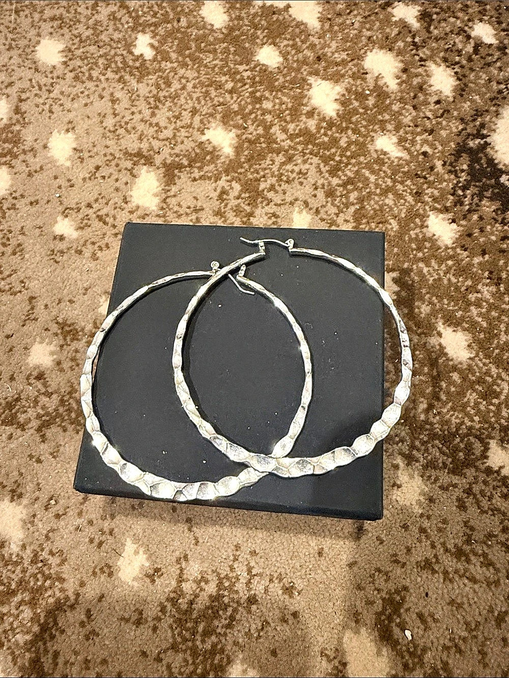 Textured Hoop Earrings in Silver Like New